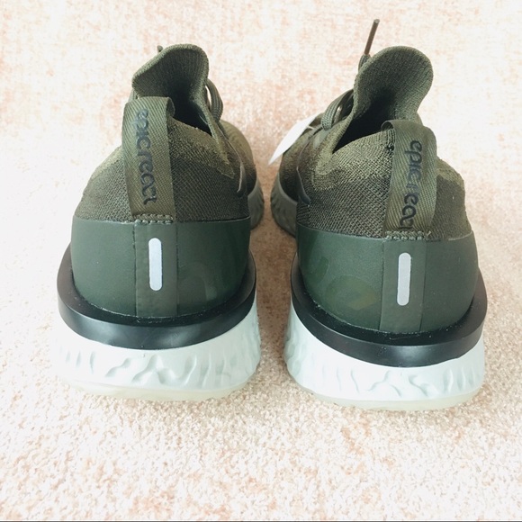 SOLD!NIKE Flyknit Epic React Army Green - Picture 5 of 10